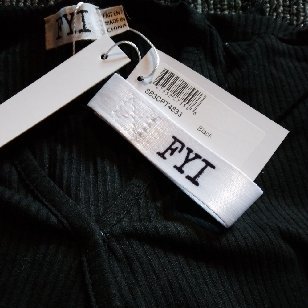 V-NECK WRAP TOP - Picture 2 of 2